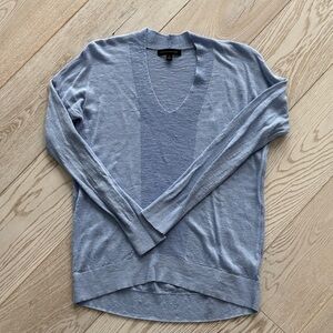 Banana Republic size small pretty blue lightweight sweater.